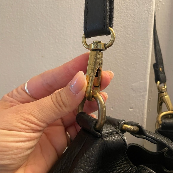 FOSSIL VICKERY DRAWSTRING SHOULDER CROSSBODY BUCKET BAG ~ Black Leather - Picture 7 of 9